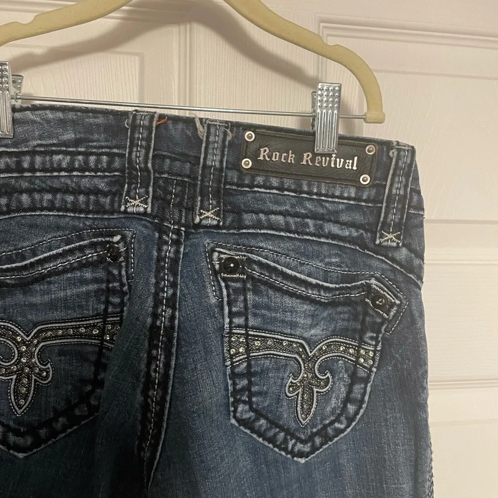 Rock Revival Jeans - Picture 5 of 5